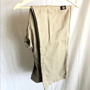 Dickies Regular Fit Khaki Work Pants 32x34
